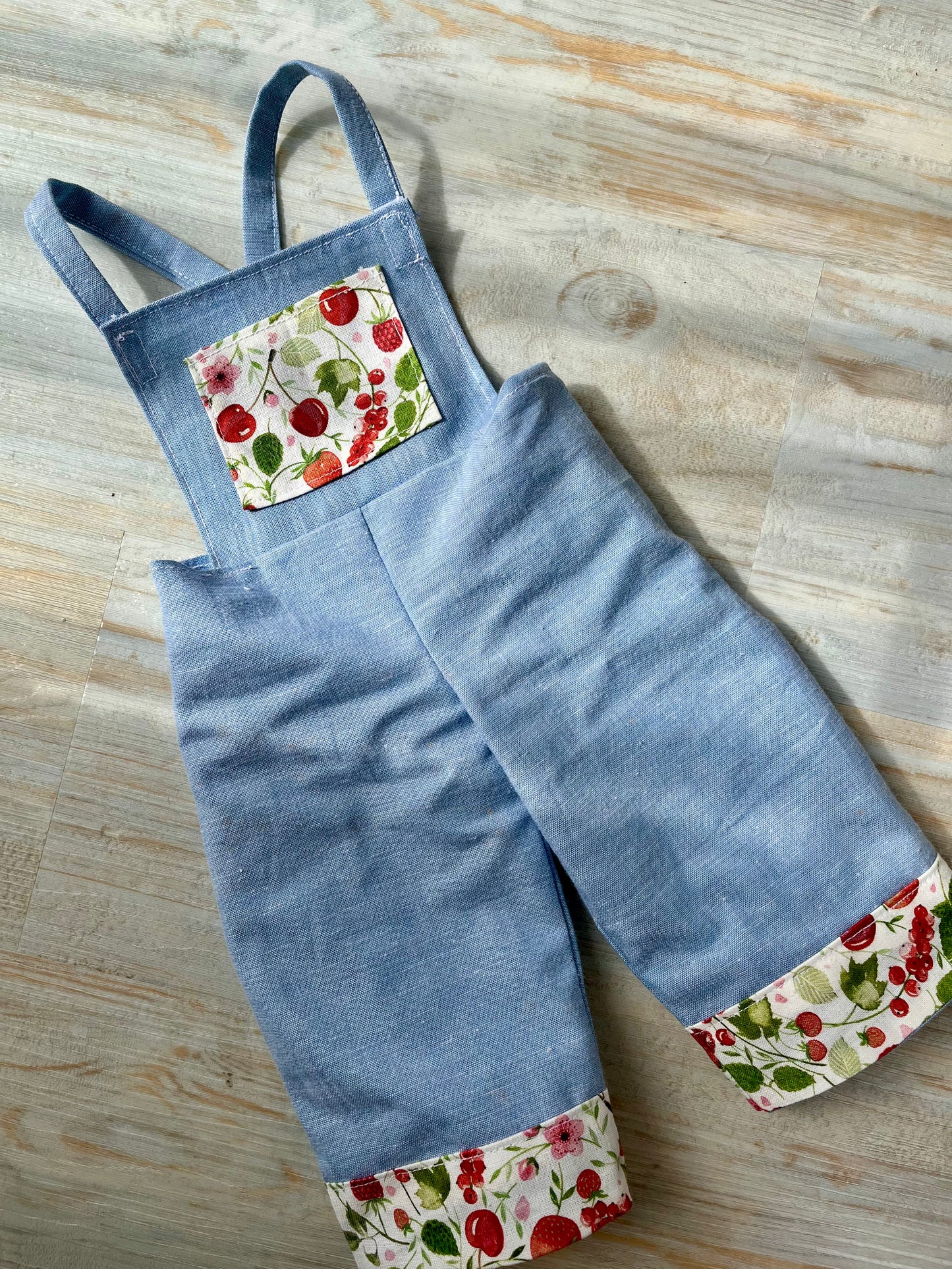 Doll Clothes, Dolls Dungarees and Blouse Set