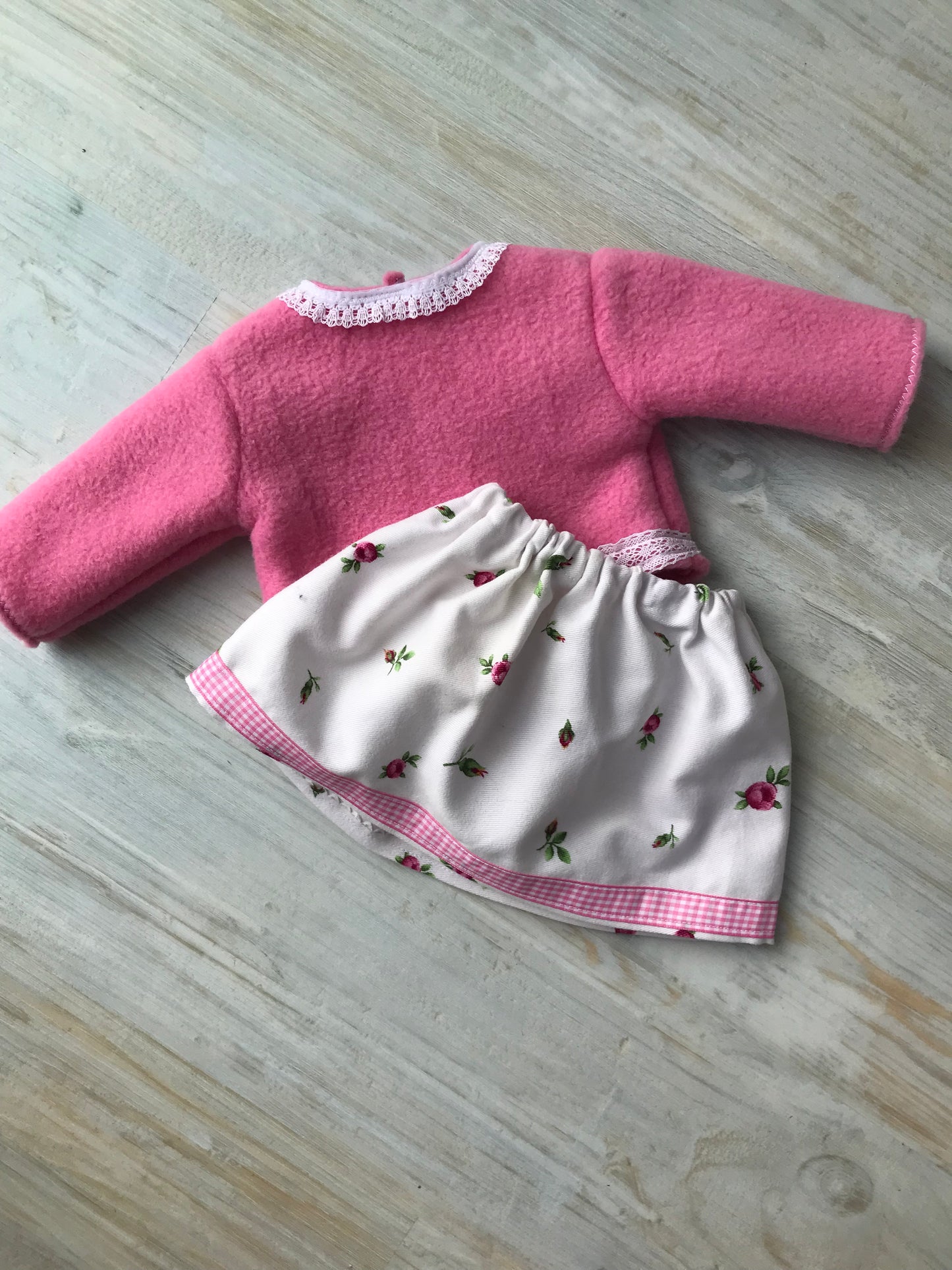 Dolls Clothes Skirt and Jumper Set