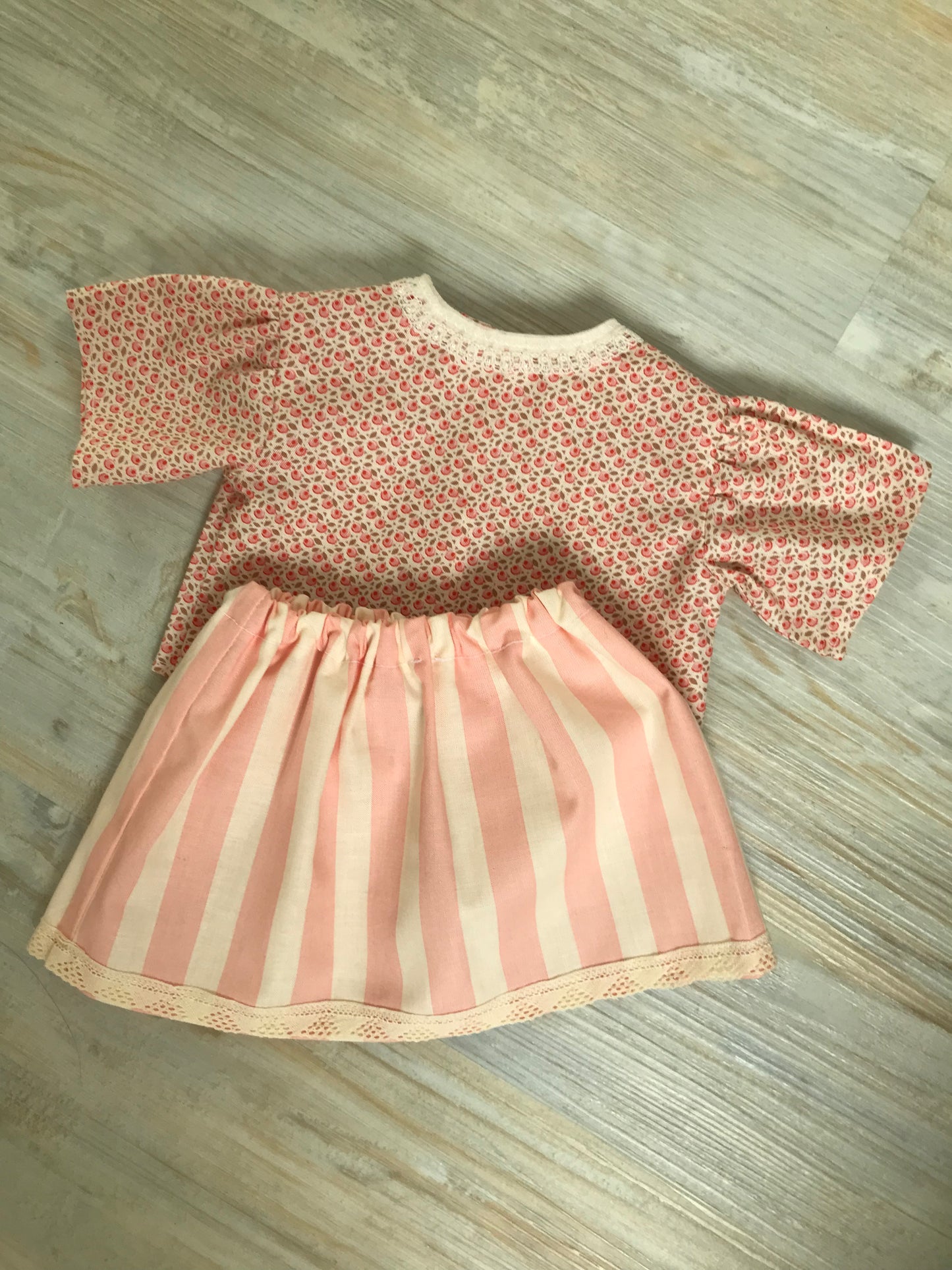 Dolls Clothes Skirt and Blouse Set