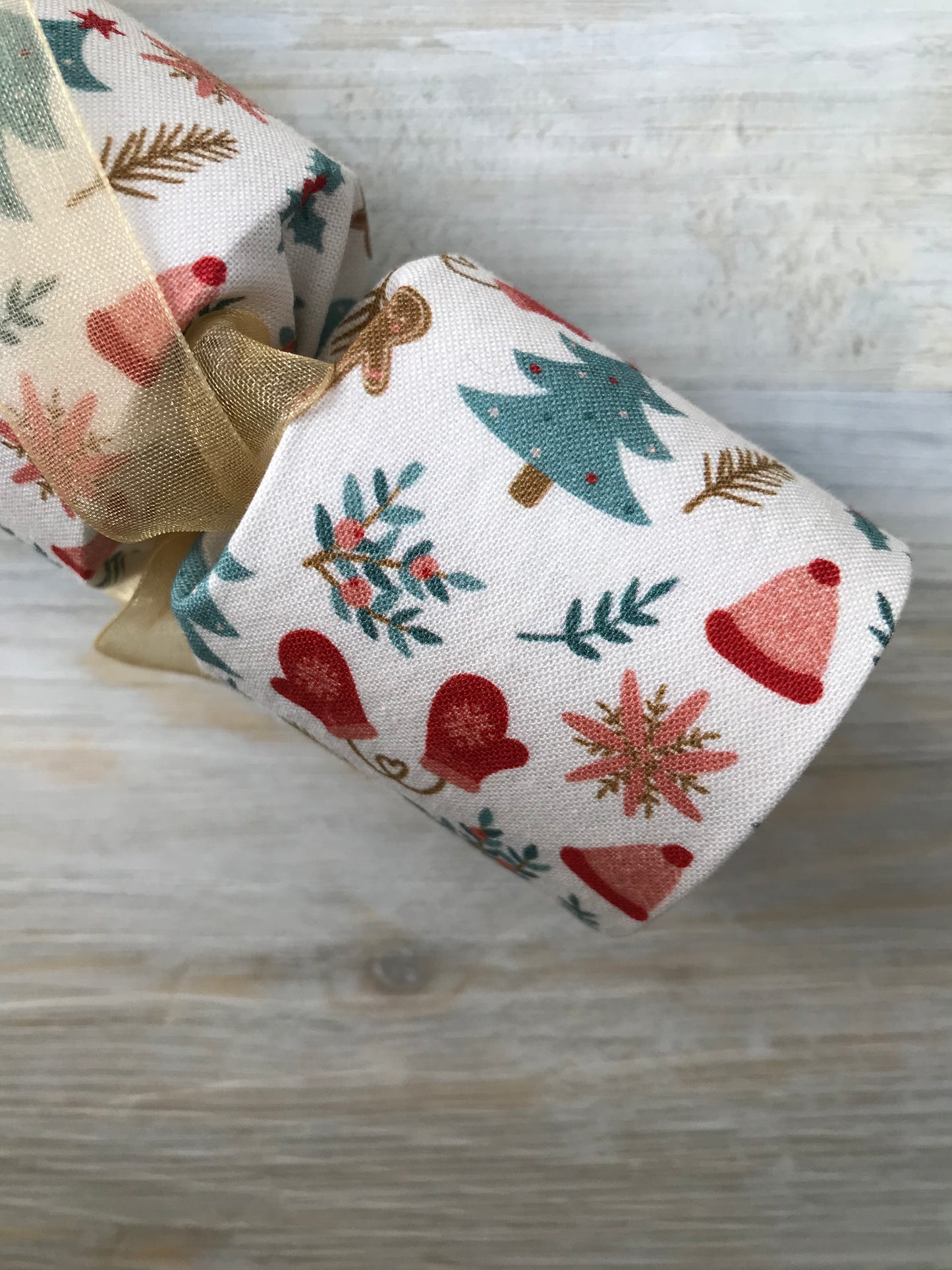 Fabric Christmas Crackers