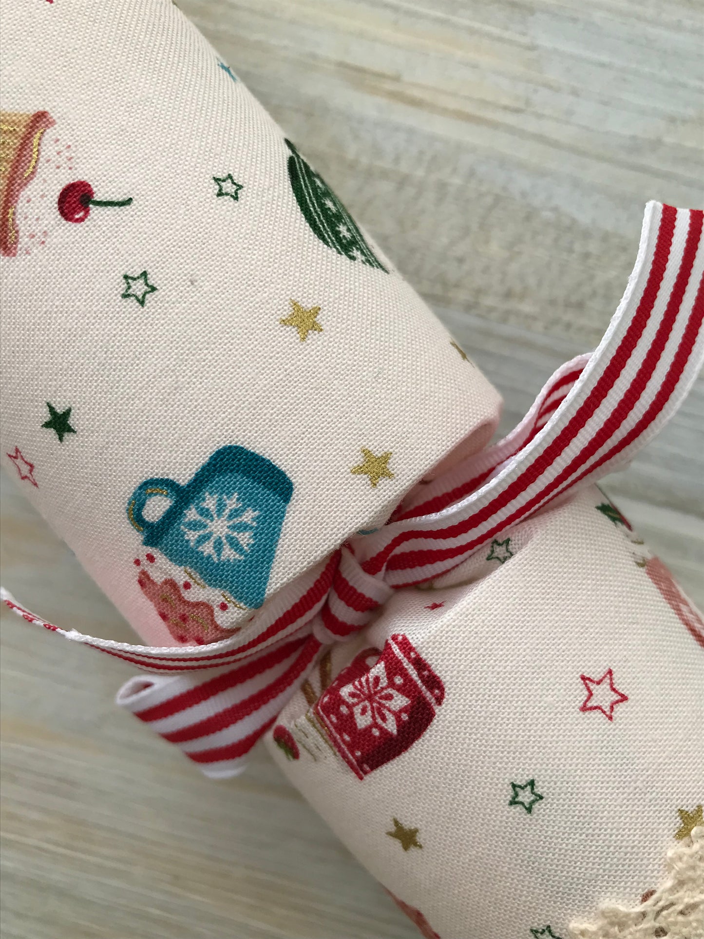 Fabric Christmas Crackers